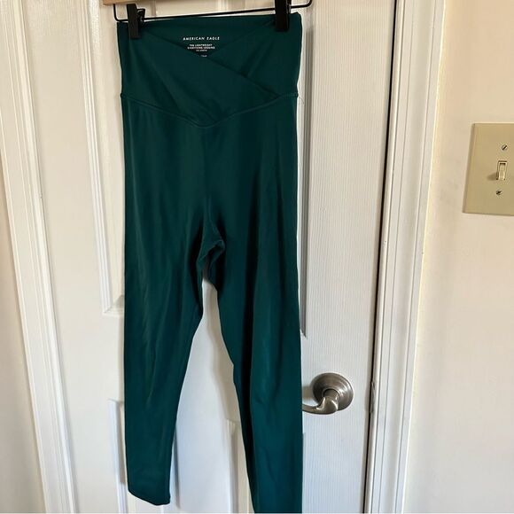 American Eagle The Lightweight Everything Legging 7/8 Length Green Size Small - Picture 3 of 7